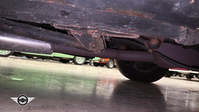 Lot 660 - 1976 ROLLS ROYCE