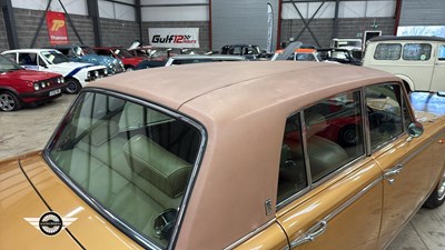 Lot 660 - 1976 ROLLS ROYCE