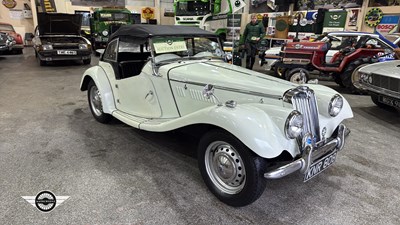 Lot 670 - 1954 MG