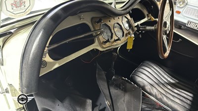 Lot 670 - 1954 MG