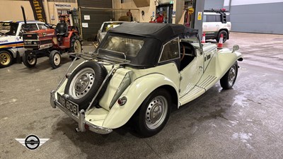 Lot 670 - 1954 MG
