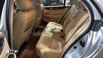 Lot 676 - 2006 JAGUAR XJ EXECUTIVE TDVI AUTO