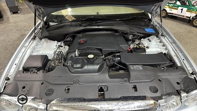 Lot 676 - 2006 JAGUAR XJ EXECUTIVE TDVI AUTO