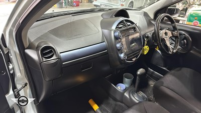 Lot 682 - 2003 TOYOTA