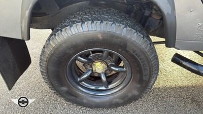 Lot 680 - 2001 LAND ROVER DEFENDER 110 TD5