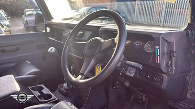 Lot 680 - 2001 LAND ROVER DEFENDER 110 TD5