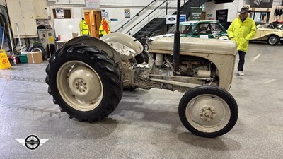 Lot 696 - 1949 FERGUSON