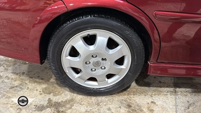 Lot 632 - 2001 VAUXHALL VECTRA CDX