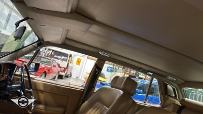 Lot 640 - 1981 ROLLS ROYCE
