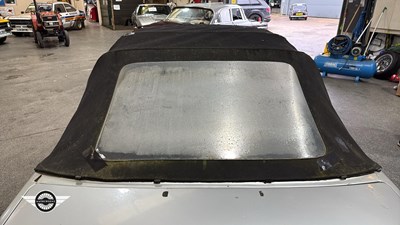 Lot 700 - 1986 VAUXHALL CAVALIER GLS 1.8I