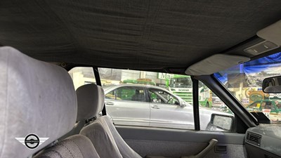 Lot 700 - 1986 VAUXHALL CAVALIER GLS 1.8I