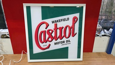Lot 675 - ILLUMINATED CASTROL WAKEFIELD MOTOR OIL SIGN 24" X 24"