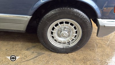 Lot 738 - 1986 MERCEDES 500 SEC AUTO