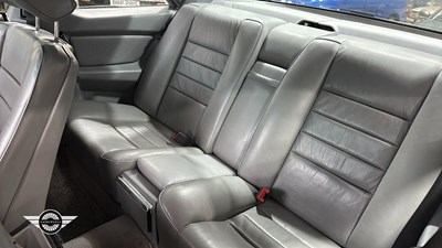 Lot 738 - 1986 MERCEDES 500 SEC AUTO