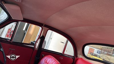 Lot 732 - 1968 MORRIS MINOR 1000