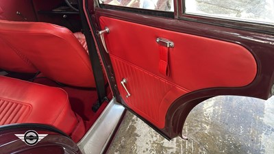 Lot 732 - 1968 MORRIS MINOR 1000