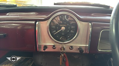 Lot 732 - 1968 MORRIS MINOR 1000