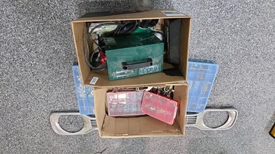 Lot 333 - MK1 FORD ESCORT GRILLE & NUTS BOLTS, TOOLS