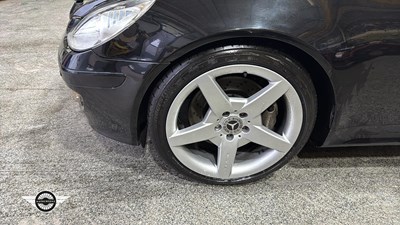 Lot 690 - 2007 MERCEDES SLK 350 AUTO