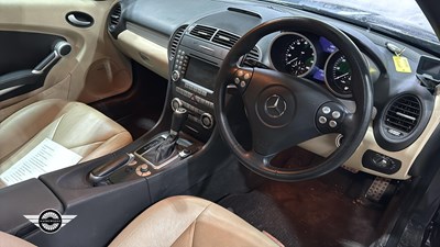 Lot 690 - 2007 MERCEDES SLK 350 AUTO