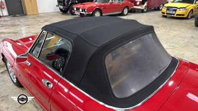 Lot 790 - 1990 ALFA ROMEO SPIDER 2.0