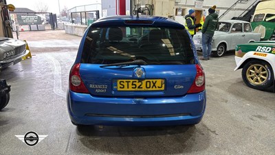 Lot 720 - 2002 RENAULT