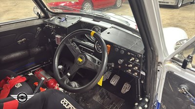 Lot 792 - 1971 AUSTIN MINI 1000