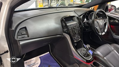 Lot 800 - 2014 VAUXHALL ASTRA VXR