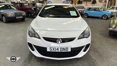 Lot 800 - 2014 VAUXHALL ASTRA VXR