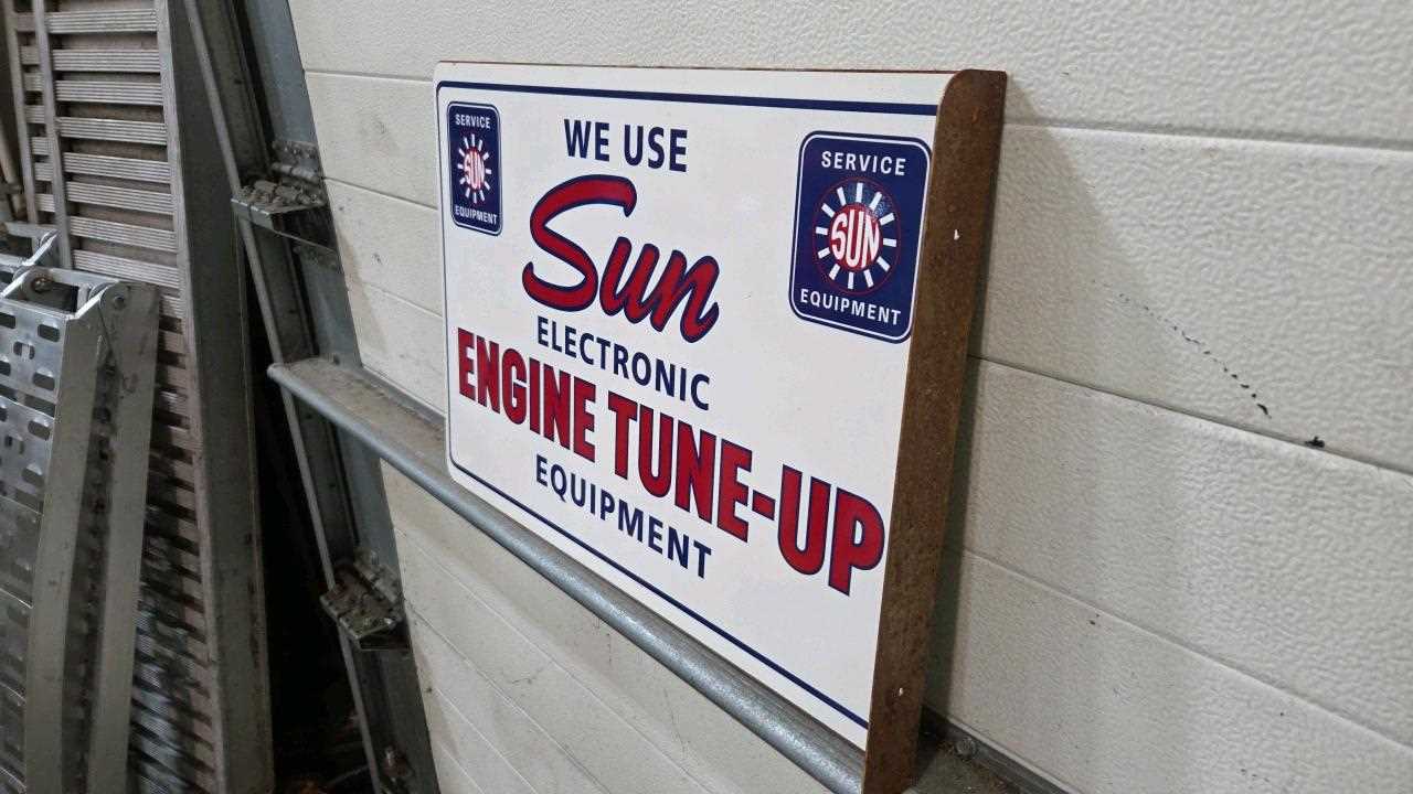 Lot 368 - WE USE SUN ELECTRONIC ENGINE TUNE