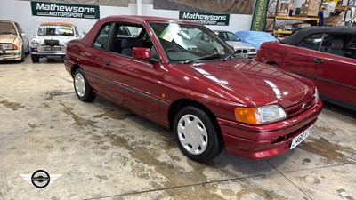 Lot 446 - 1991 FORD ESCORT CABRIOLET I