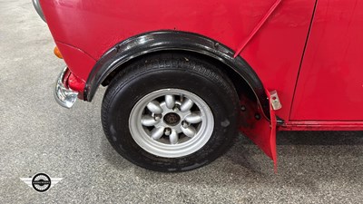 Lot 850 - 1961 AUSTIN