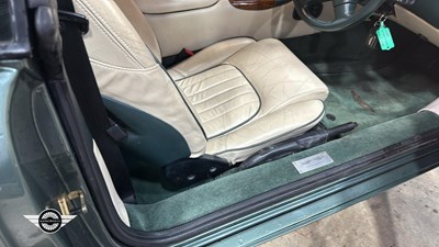 Lot 784 - 1995 ASTON MARTIN DB7 AUTO