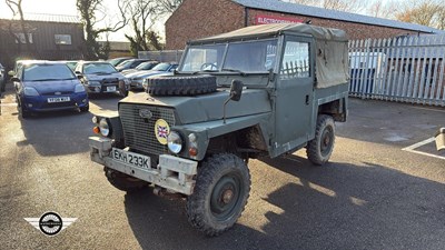 Lot 862 - 1972 LAND ROVER 88" - 4 CYL