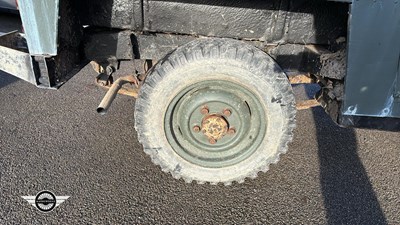 Lot 862 - 1972 LAND ROVER 88" - 4 CYL