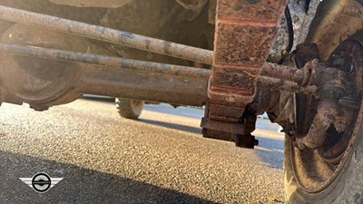Lot 862 - 1972 LAND ROVER 88" - 4 CYL