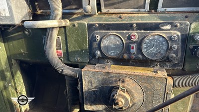 Lot 862 - 1972 LAND ROVER 88" - 4 CYL