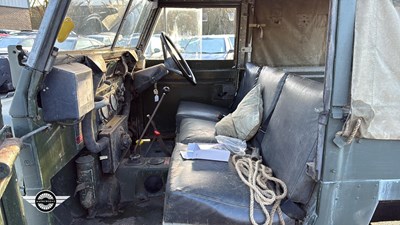 Lot 862 - 1972 LAND ROVER 88" - 4 CYL
