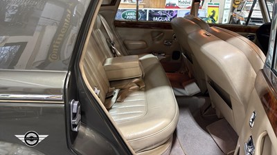 Lot 18 - 1976 ROLLS ROYCE