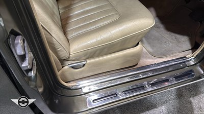 Lot 18 - 1976 ROLLS ROYCE