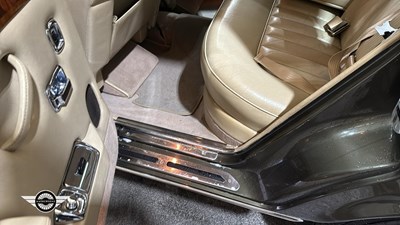 Lot 18 - 1976 ROLLS ROYCE