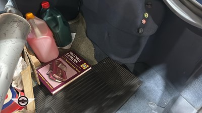 Lot 860 - 1990 VAUXHALL CAVALIER L