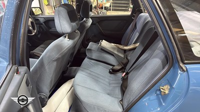 Lot 860 - 1990 VAUXHALL CAVALIER L