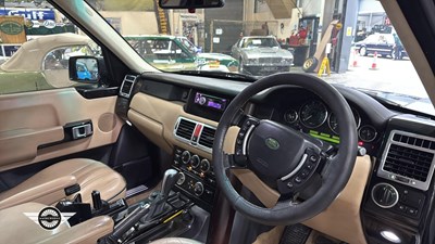 Lot 168 - 2004 LAND ROVER RANGE ROVER VOGUE V8 AUTO