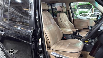 Lot 168 - 2004 LAND ROVER RANGE ROVER VOGUE V8 AUTO