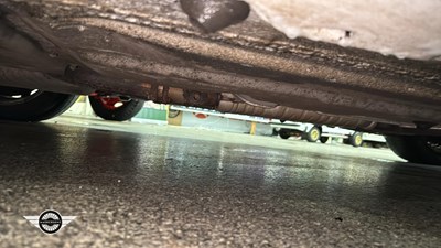 Lot 856 - 1995 MERCEDES SL280 AUTO