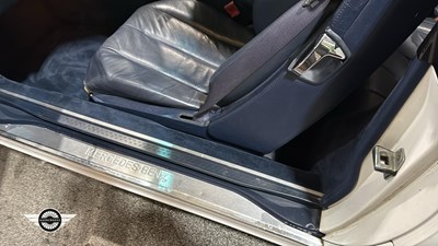 Lot 856 - 1995 MERCEDES SL280 AUTO