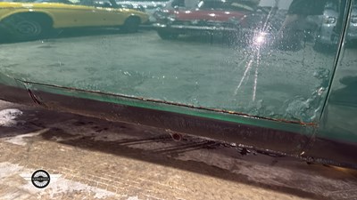 Lot 606 - 1975 MG B GT