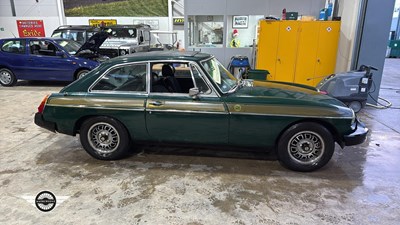 Lot 606 - 1975 MG B GT