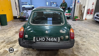 Lot 606 - 1975 MG B GT
